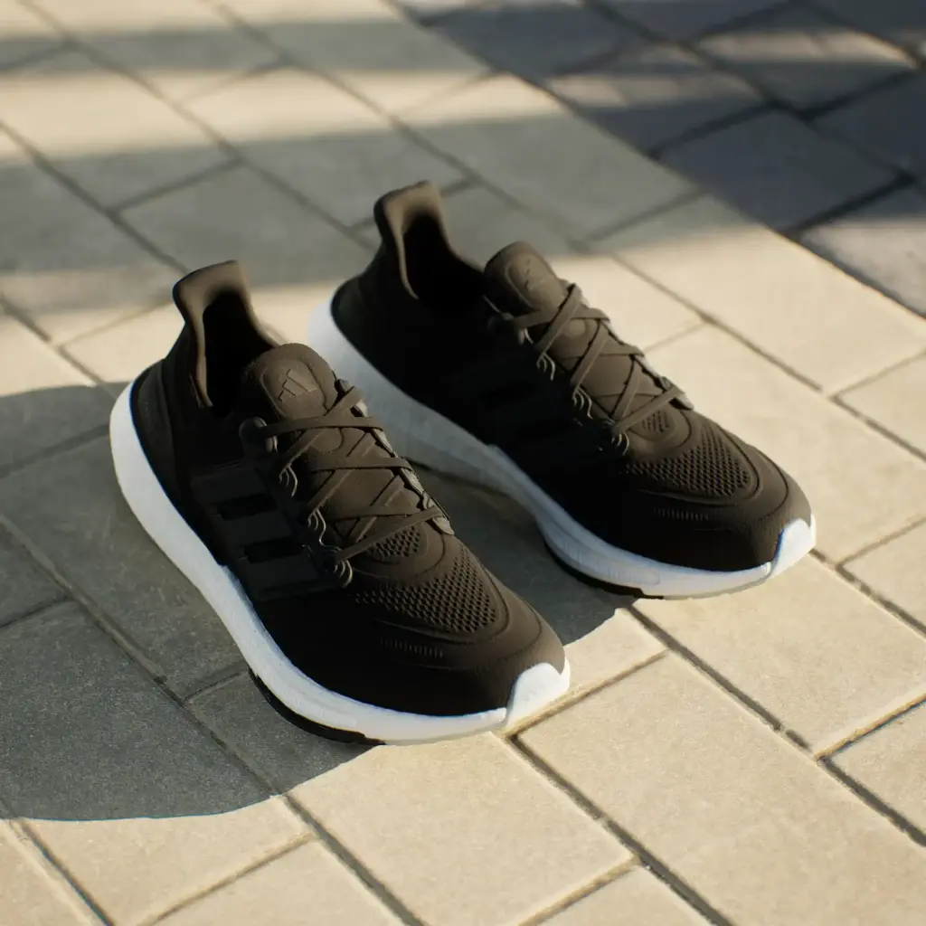 Giày Adidas Ultraboost Light - GY9351 Core Black / Core Black / Crystal White