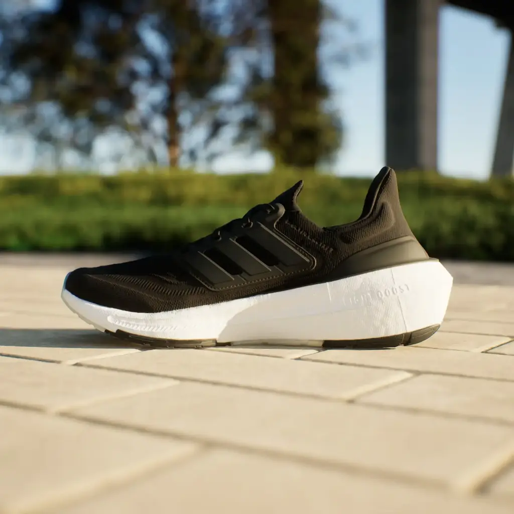 Giày Adidas Ultraboost Light - GY9351 Core Black / Core Black / Crystal White