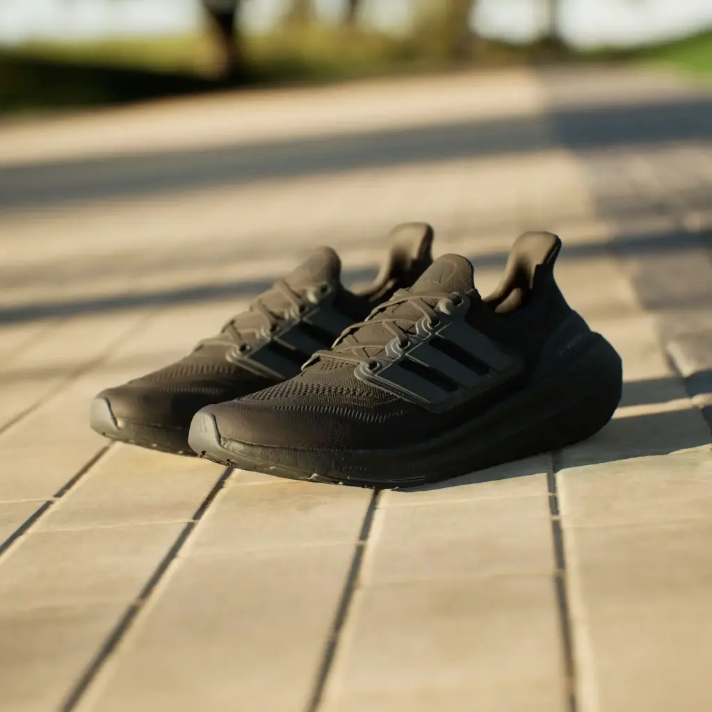 Giày Adidas Ultraboost Light - GZ5159 Core Black / Core Black / Core Black