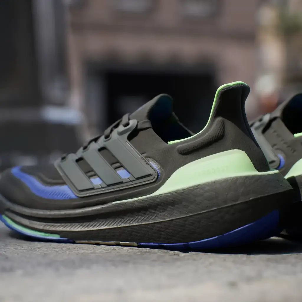 Giày Adidas Ultraboost Light - IF2414 Core Black / Core Black / Lucid Lime