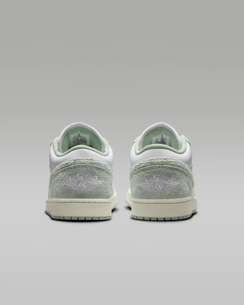 Nike Air Jordan 1 Low SE Seafoam - FN5214-131