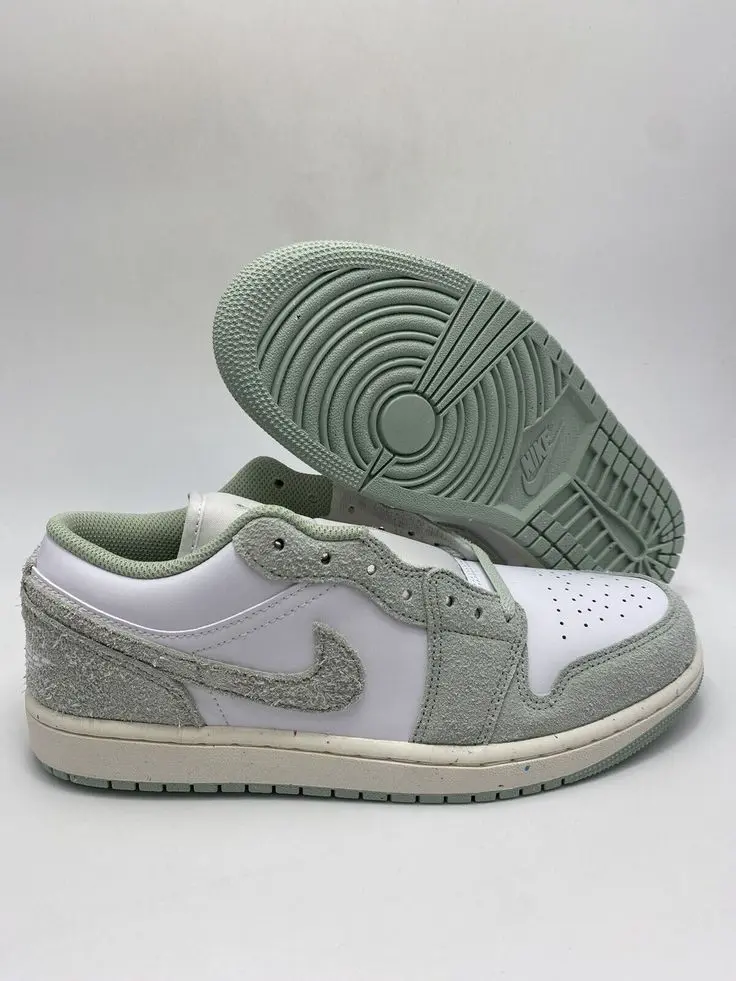 Nike Air Jordan 1 Low SE Seafoam - FN5214-131